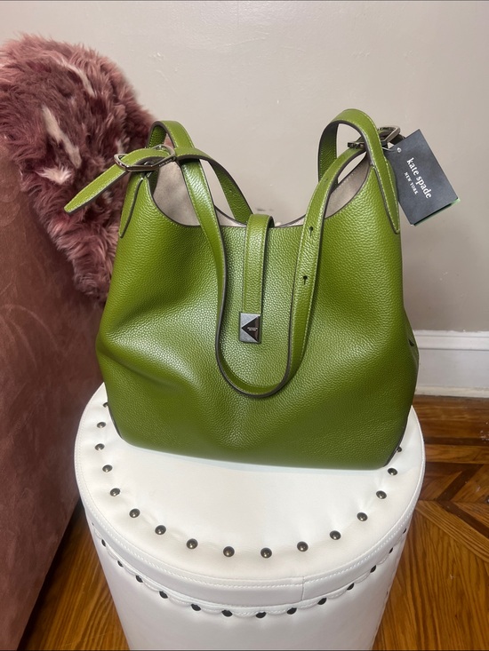 kate spade Handbags - kate spade Olive Green Pebbled Leather Tote